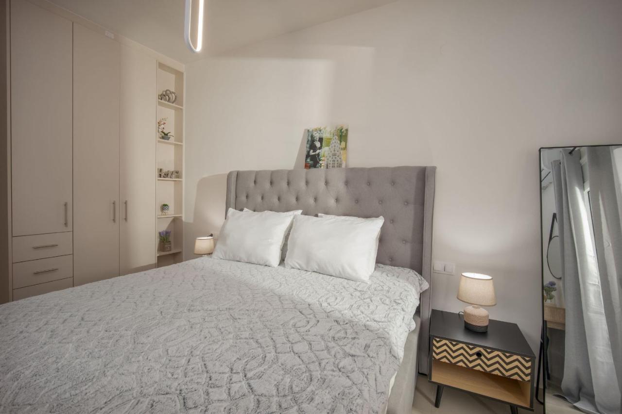 Downtown Guesthouse By Estia Heraklion  ภายนอก รูปภาพ